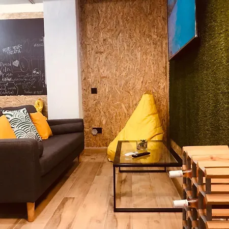 ゲストハウス Budget By La88 4*